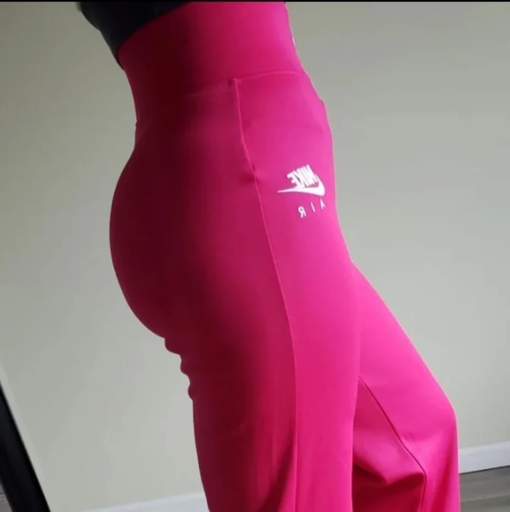 Nike High Rise Pants
